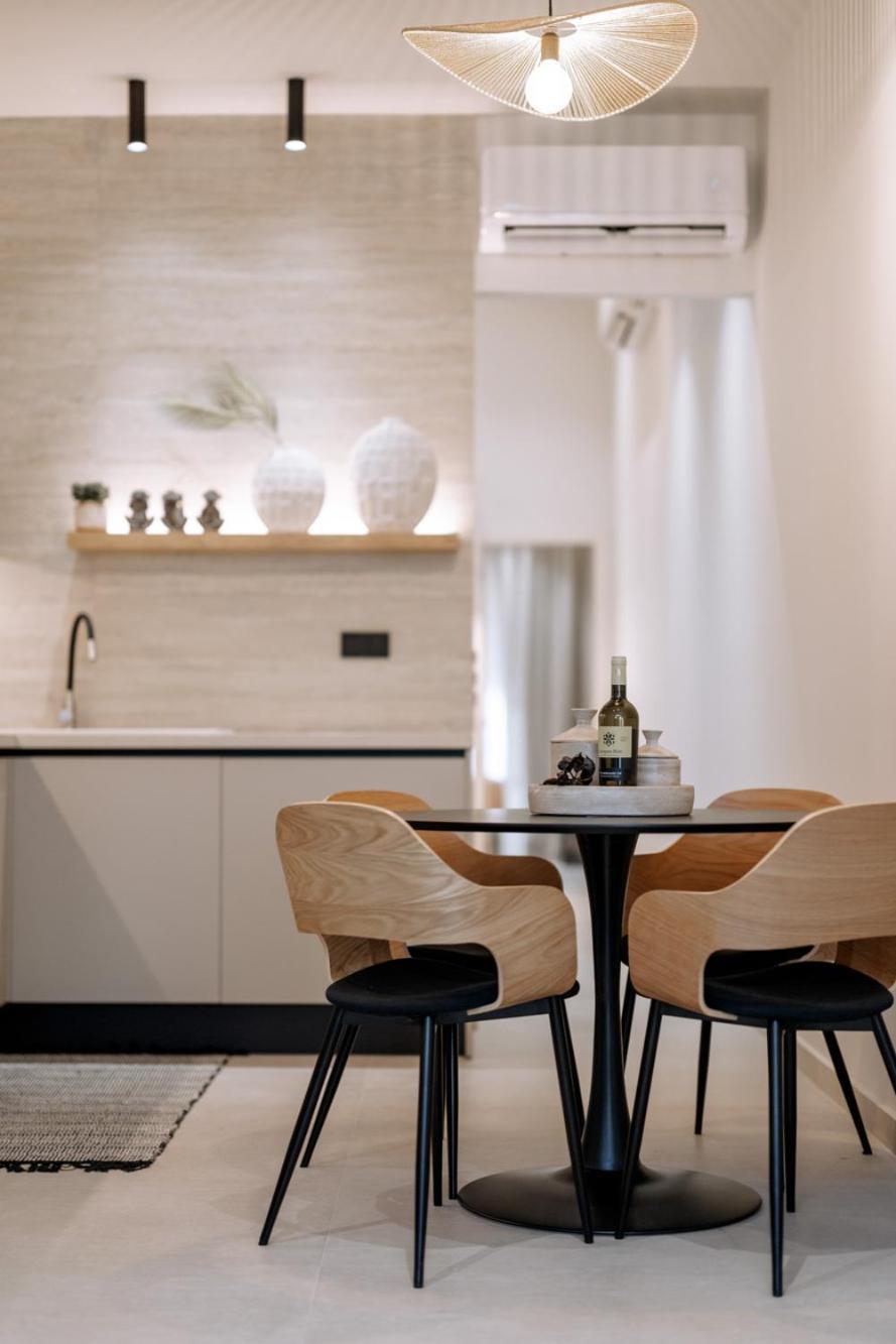 Lineria Luxury Living *
