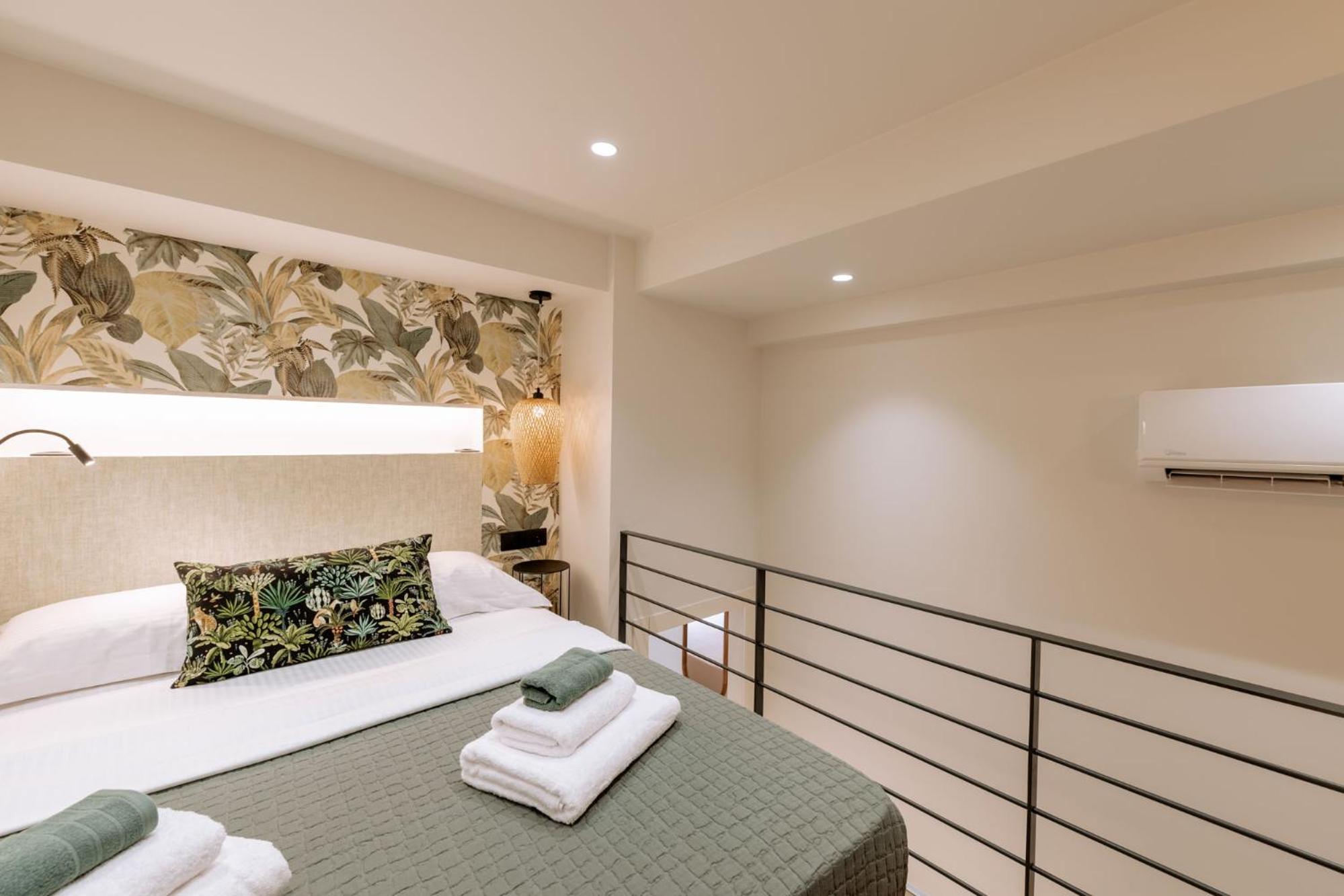 Lineria Luxury Living Apartment